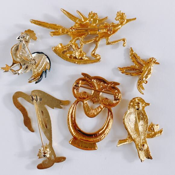 VTG Signed Gerrys Bird Brooch Lot of 6 Gold Tone Rhinestone 60s to 80s Figural - Picture 9 of 11